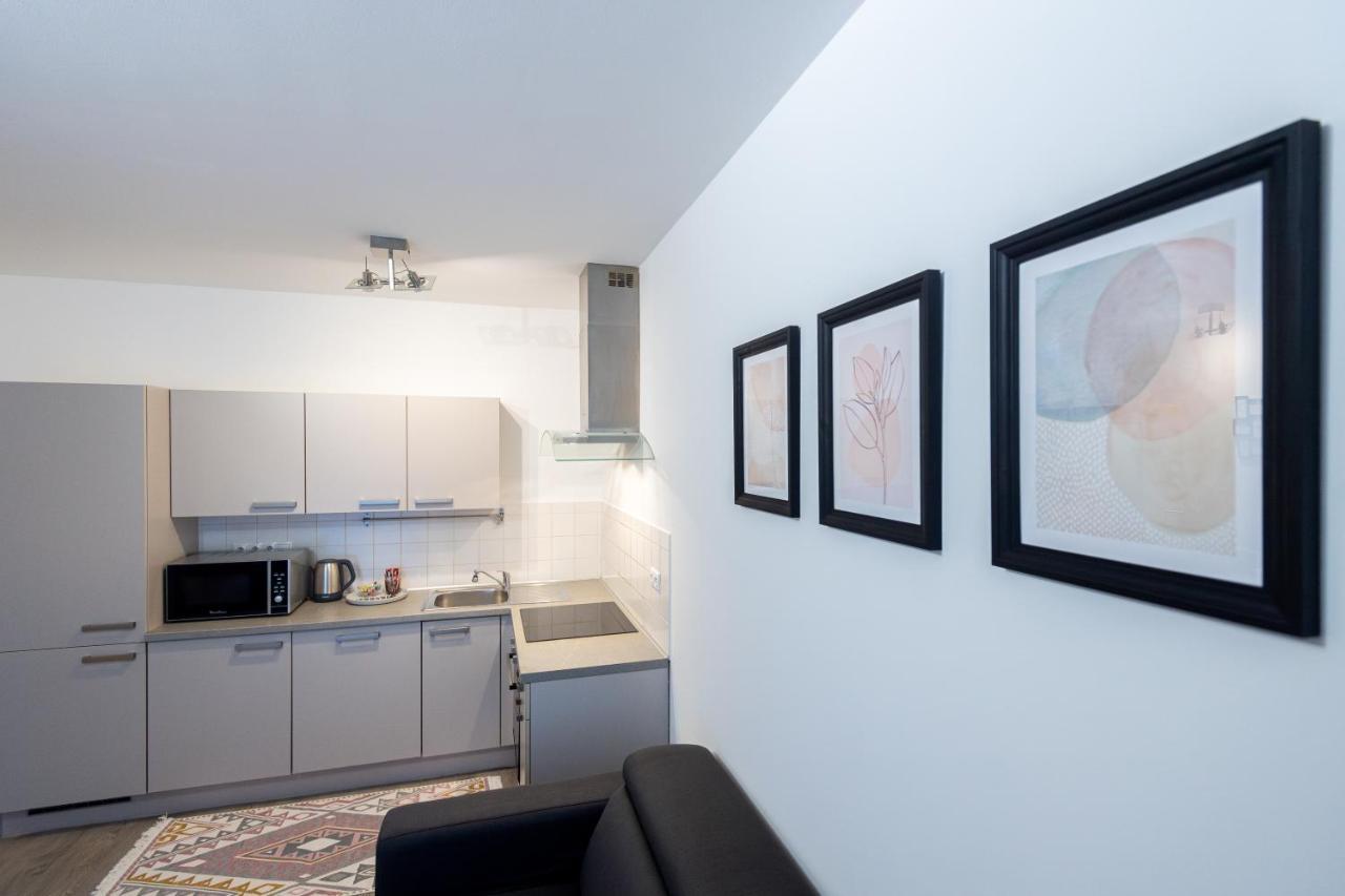 Nova Karolina Apartment Ostrava Exteriör bild