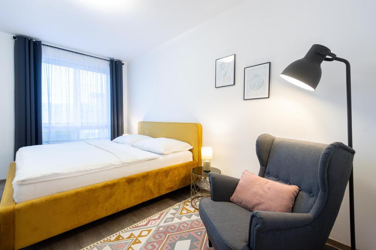 Nova Karolina Apartment Ostrava Exteriör bild